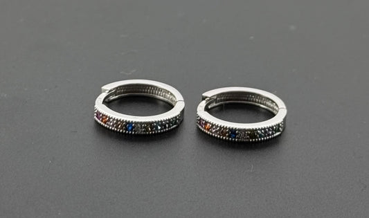 10K Solid Gold Simple Ladies Hoops E715
