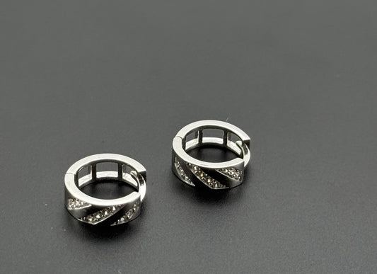 10K Solid Gold Simple Ladies Hoops E730
