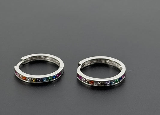 10K Solid Gold Simple Ladies Hoops E743
