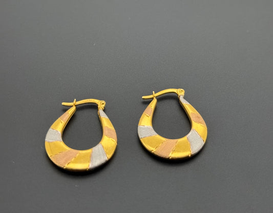 22K Solid Gold Simple Ladies Hoops E769