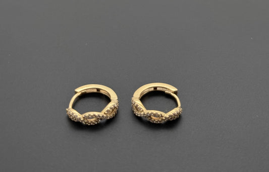 10K Solid Gold Simple Ladies Hoops E775