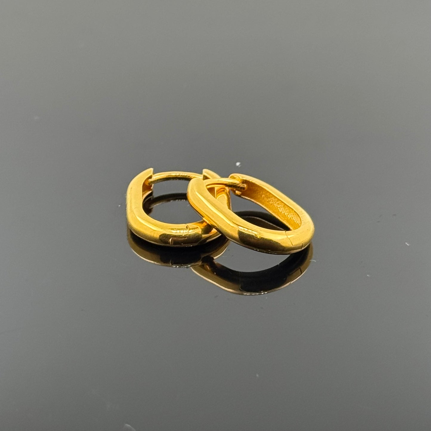 22k Solid Gold Simple Ladies Hoops E78