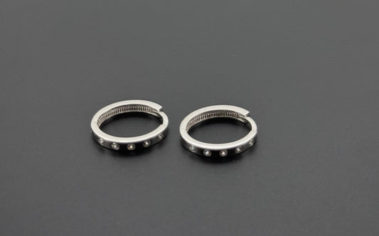 10K Solid Gold Simple Ladies Hoops E788