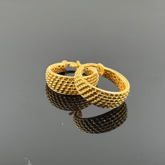 22k Solid Gold Simple Ladies Hoops E79