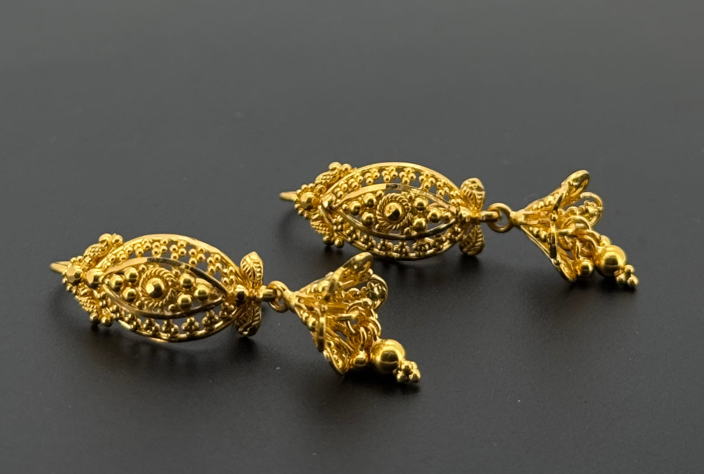 22K Solid Gold Simple Ladies Hoops E873