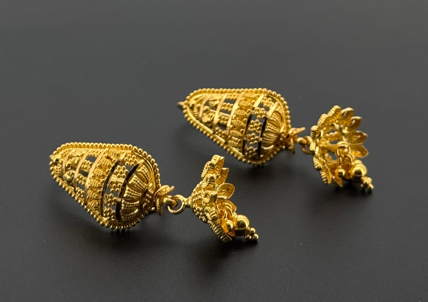 22K Solid Gold Simple Ladies Hoops E874