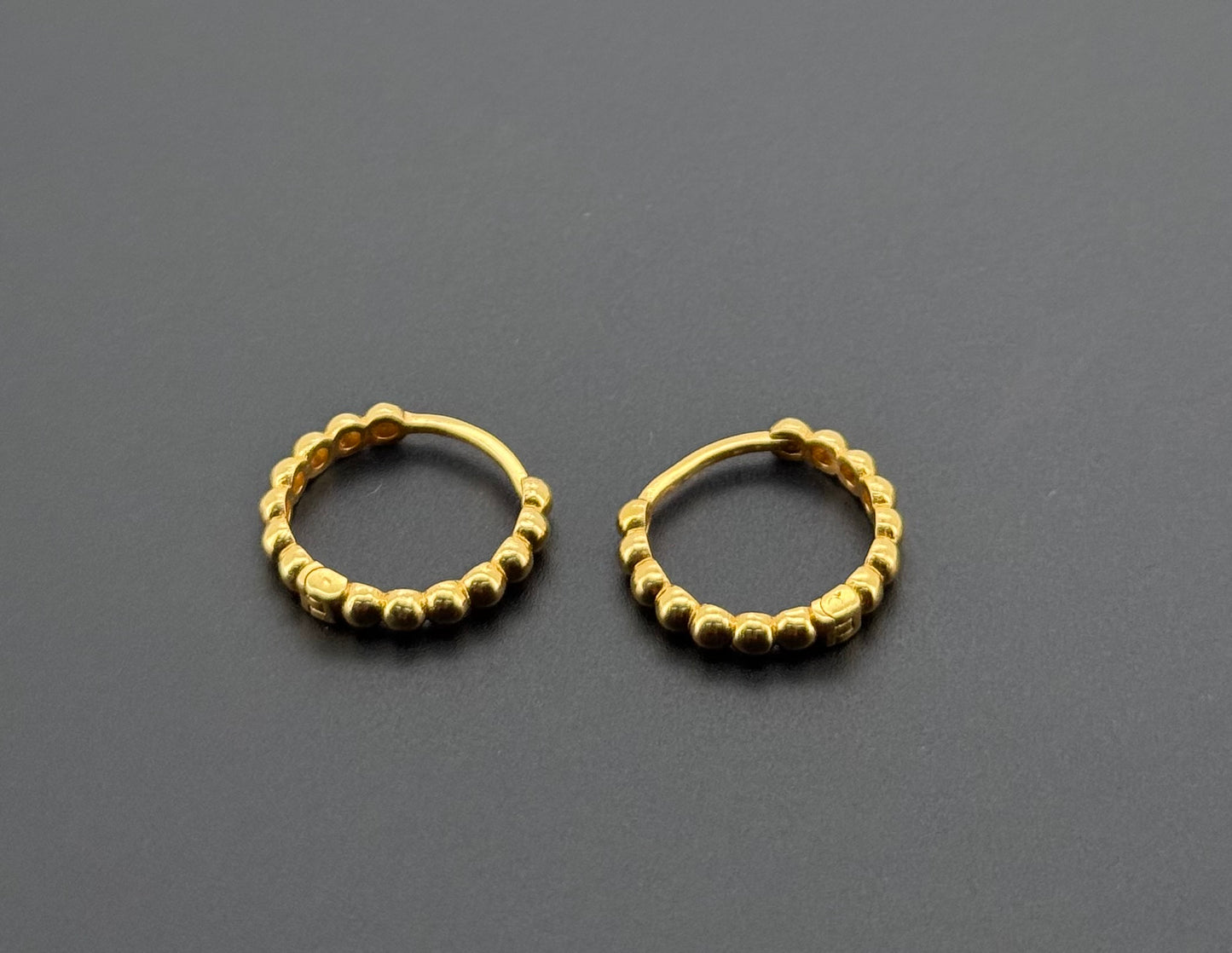 22K Solid Gold Simple Ladies Hoops E918