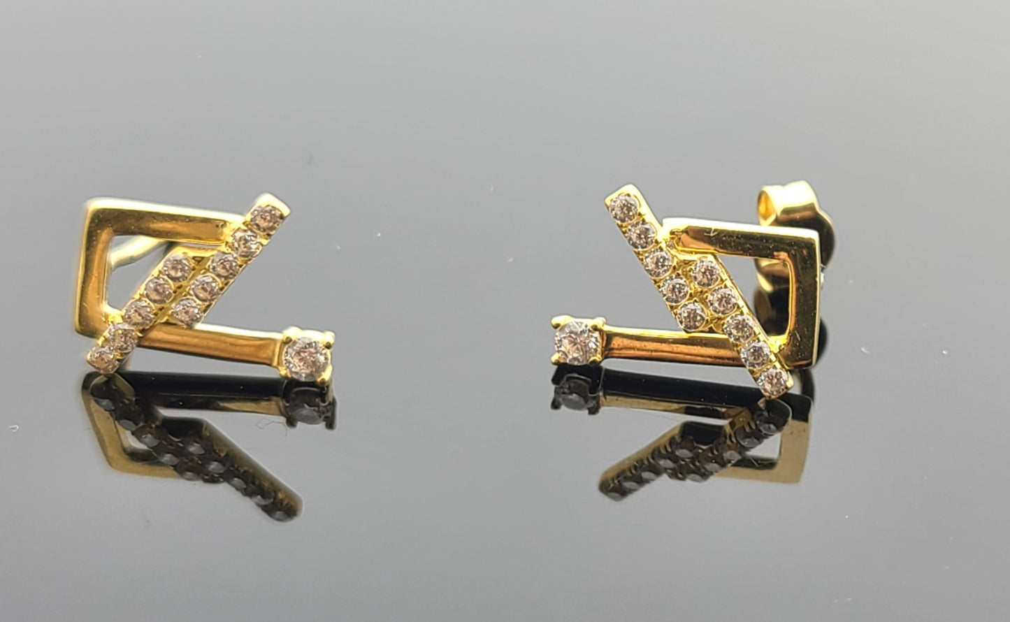 22K Solid Gold Children Studs ES1607