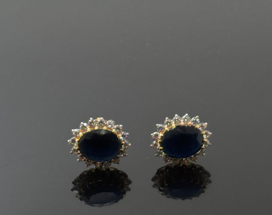 22K Solid Gold Fancy Studs ES183