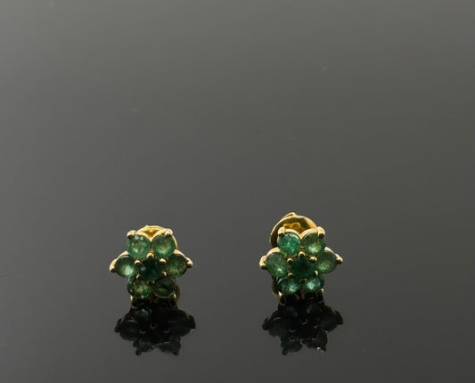 22K Solid Gold Fancy Studs ES193