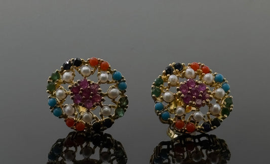 22K Solid Gold Fancy Studs ES219