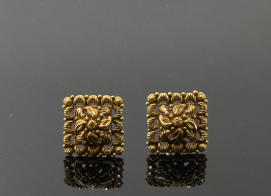 22K Solid Gold Fancy Studs ES278