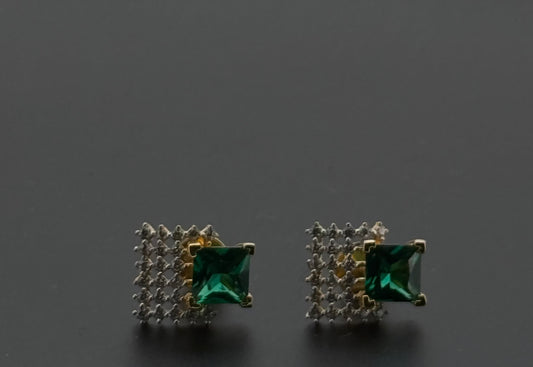22K Solid Gold Fancy Studs ES355