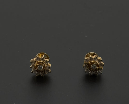 22K Solid Gold Fancy Studs ES462