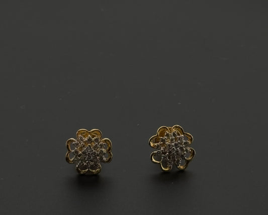 22K Solid Gold Fancy Studs ES477
