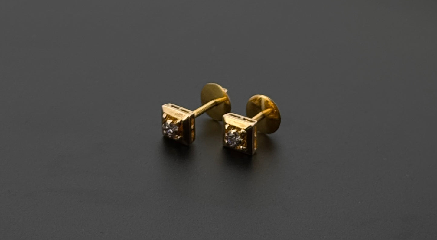 10K Solid Gold Fancy Studs ES497