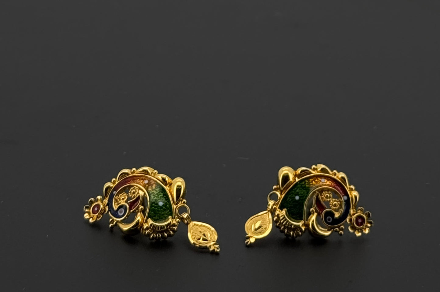 22K Solid Gold Fancy Studs ES521