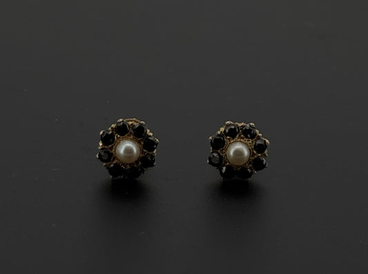 18K Solid Gold Fancy Studs ES528