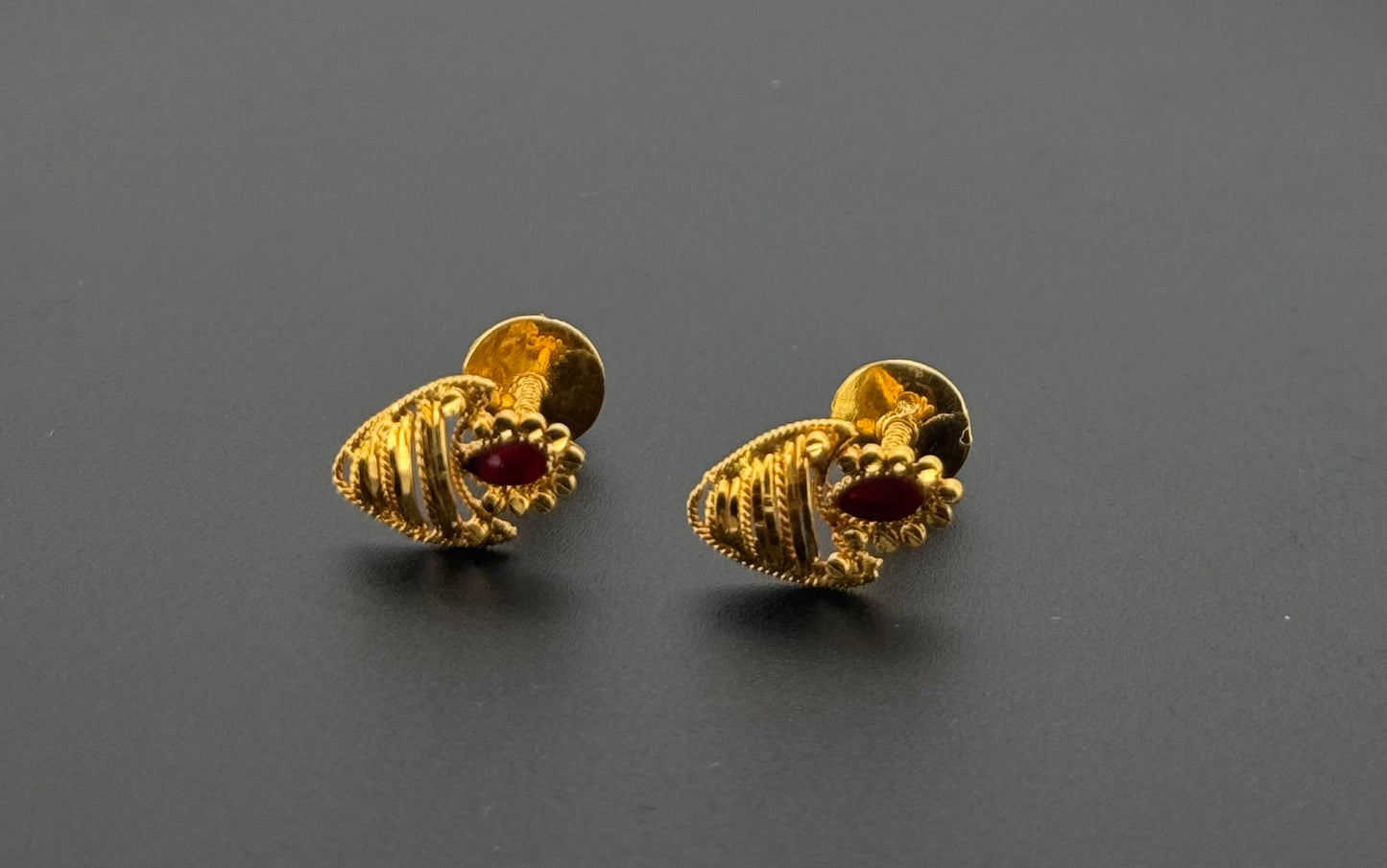 18K Solid Gold Fancy Studs ES653
