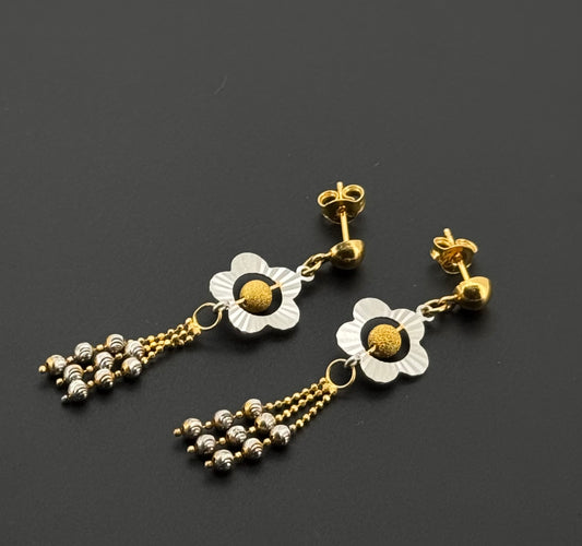 22K Solid Gold Fancy Studs ES659