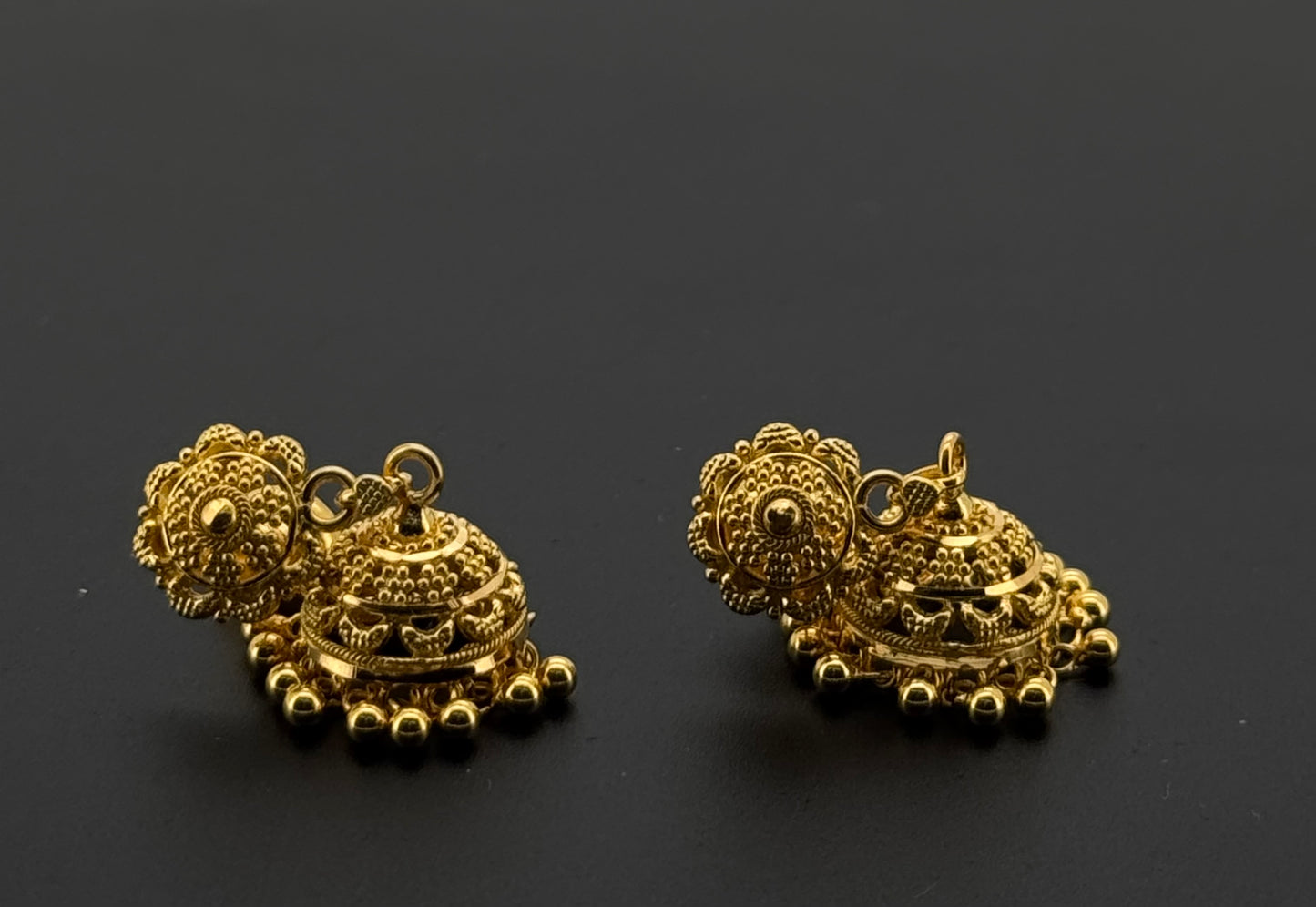 22K Solid Gold Fancy Studs ES769