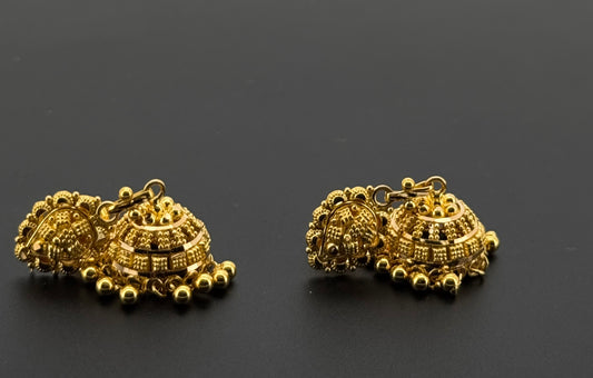 22K Solid Gold Fancy Studs ES822