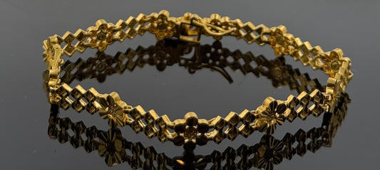 22k Solid Gold Ladies Simple Bracelet GB208