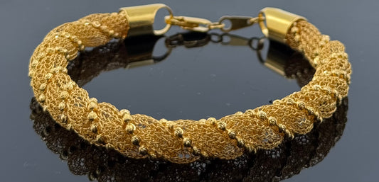 22k Solid Gold Ladies Simple Bracelet GB290