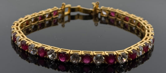 22k Solid Gold Ladies Simple Bracelet GB358
