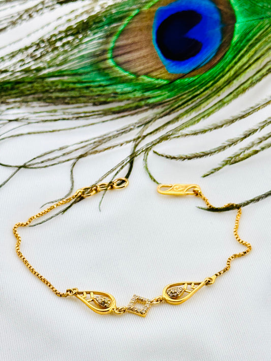 22k Solid Gold Ladies Simple Bracelet GB491