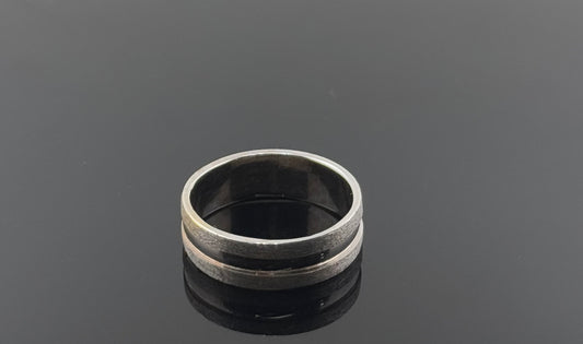 14k Solid Gold Ladies Simple Ring GR1053