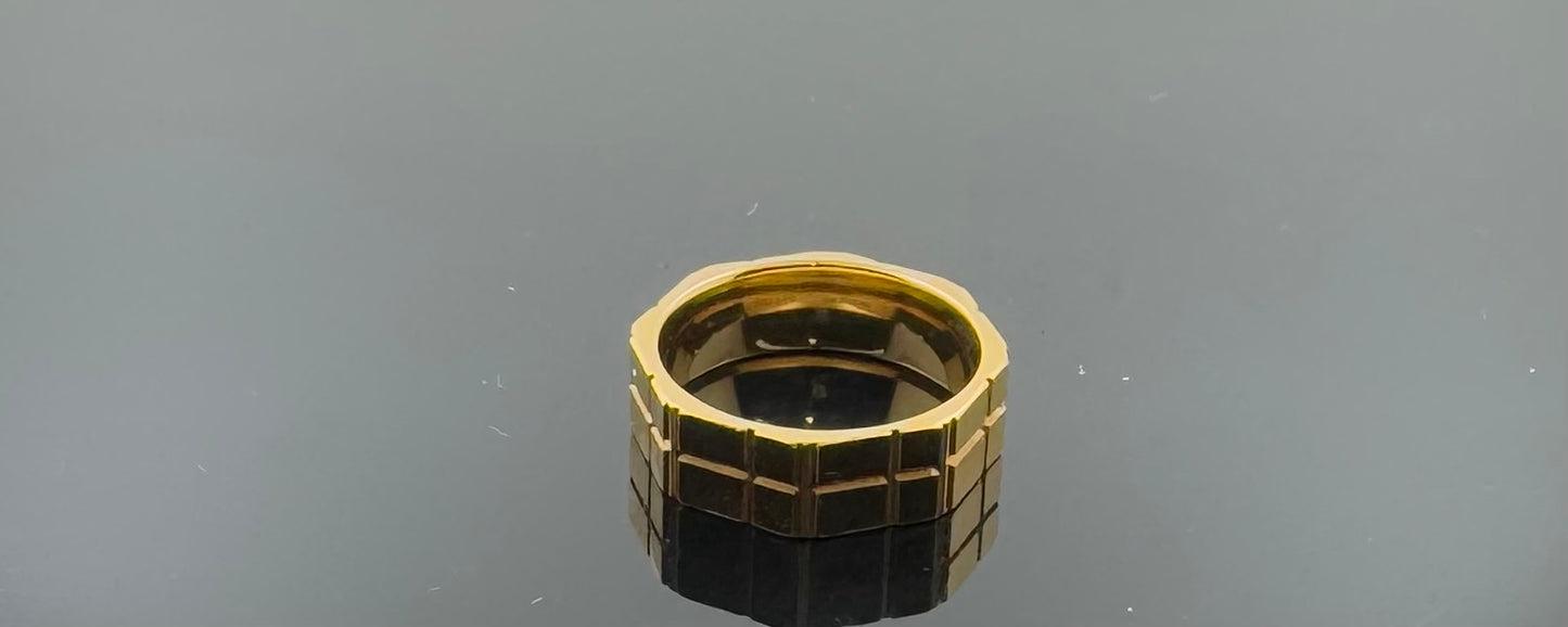 22k Solid Gold Ladies Simple Ring GR1133