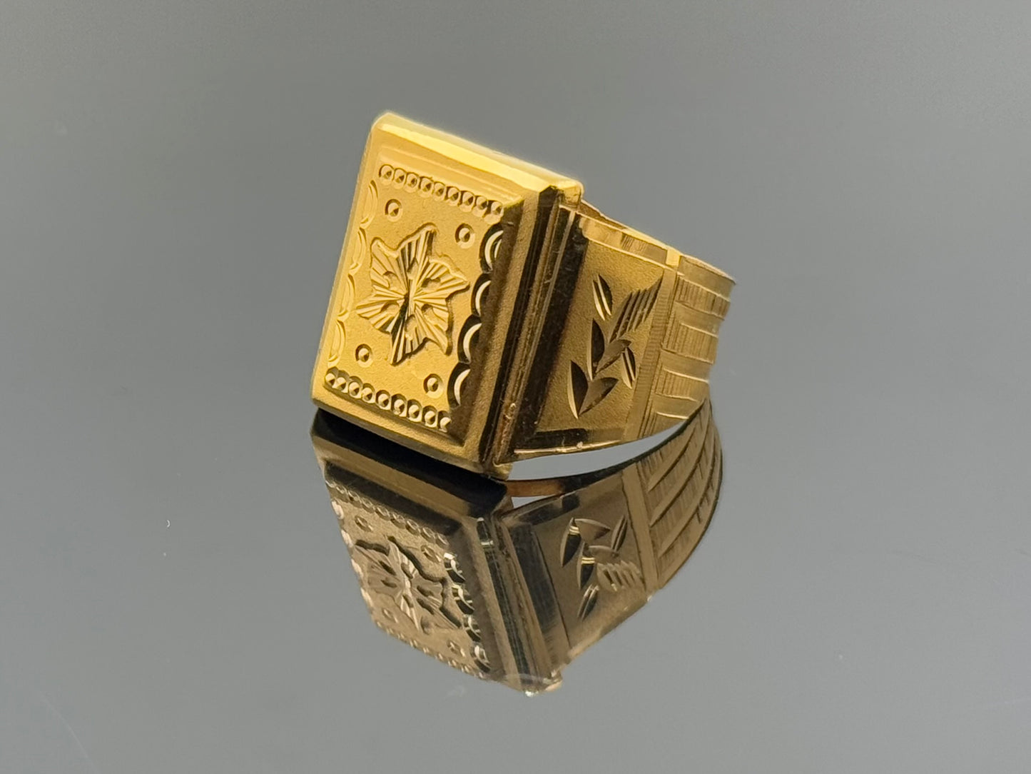 22k Solid Gold Men Simple Ring GR1343