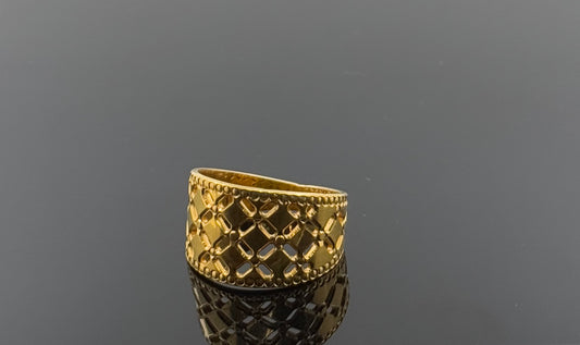 22k Solid Gold Ladies Simple Ring GR1486