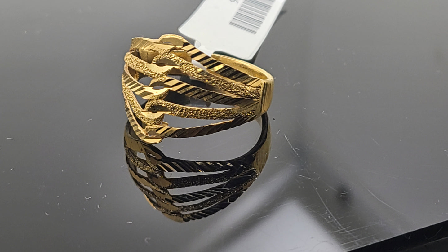 22k Solid Gold Ladies Simple Ring GR206