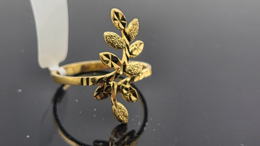 22k Solid Gold Ladies Simple Ring GR30