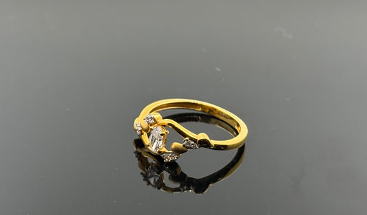 22k Solid Gold Ladies Simple Ring GR442