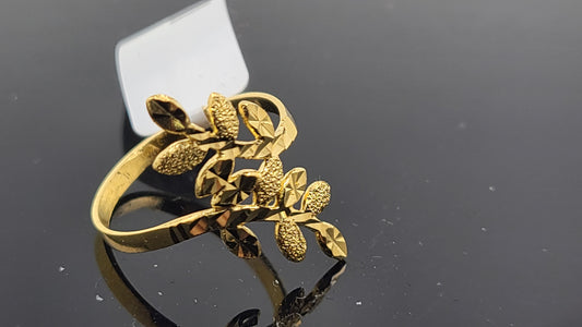 22k Solid Gold Ladies Simple Ring GR47