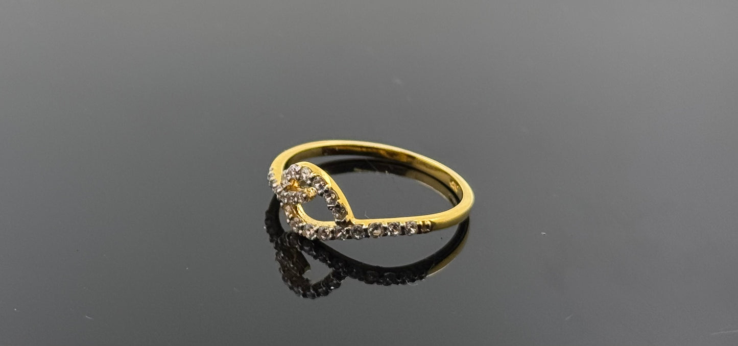 22k Solid Gold Ladies Simple Ring GR482