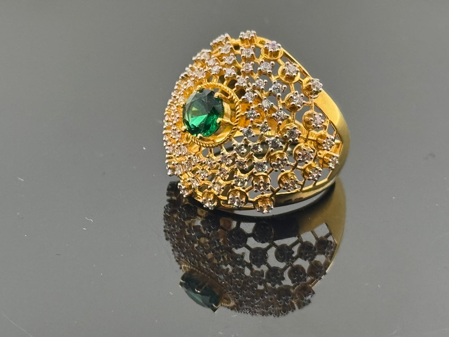 22k Solid Gold Ladies Simple Ring GR567