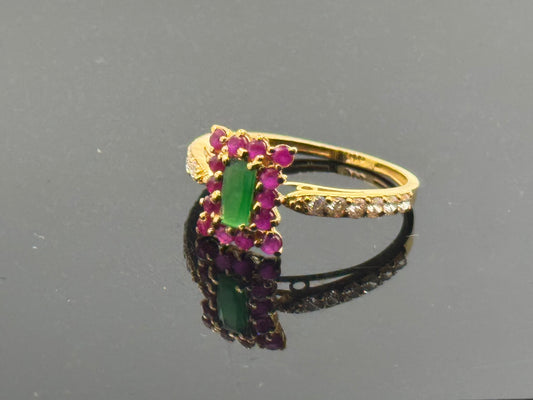 22k Solid Gold Ladies Simple Ring GR582
