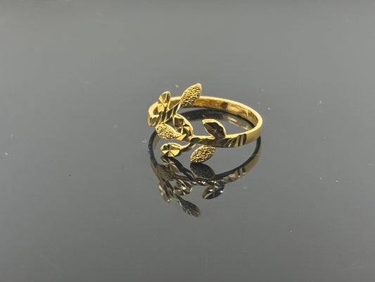 22k Solid Gold Ladies Simple Ring GR663