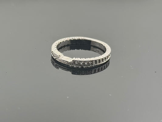18k Solid Gold Ladies Simple Ring GR680