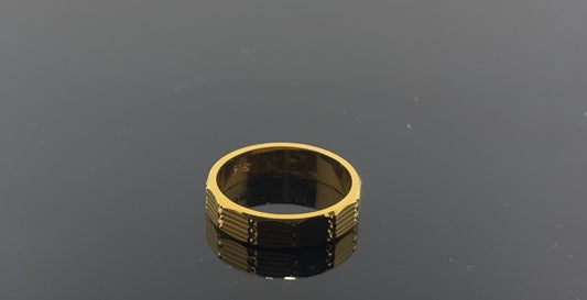 22k Solid Gold Ladies Simple Ring GR949