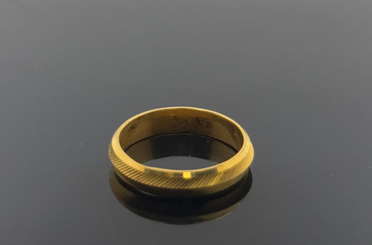 22k Solid Gold Ladies Simple Ring GR984