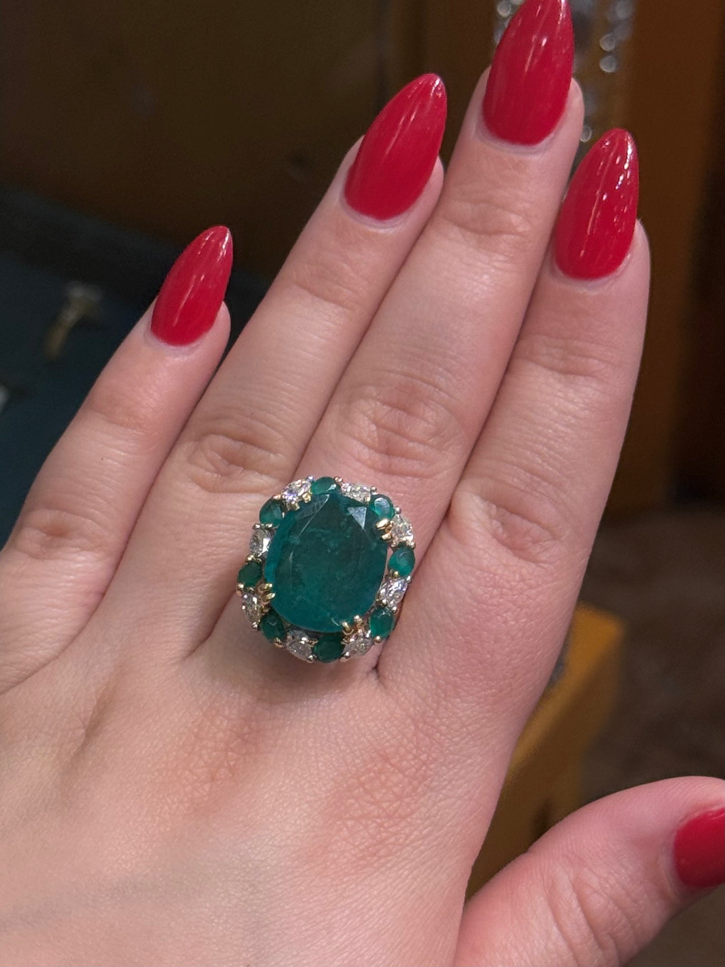 Natural Diamond Ring with Emerald DR128