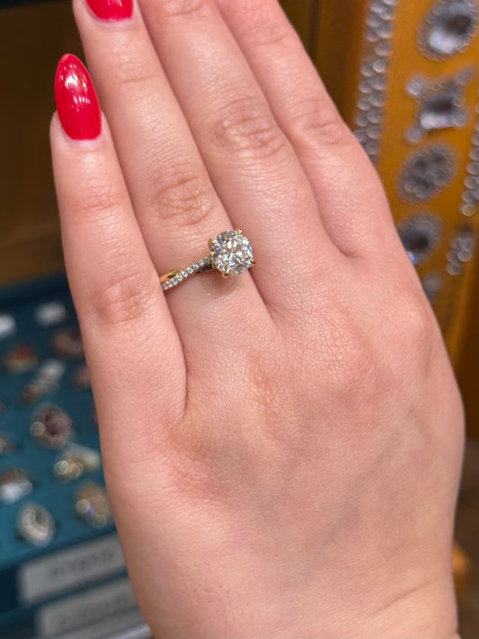 Elegant Cultured Diamond Ring LR29