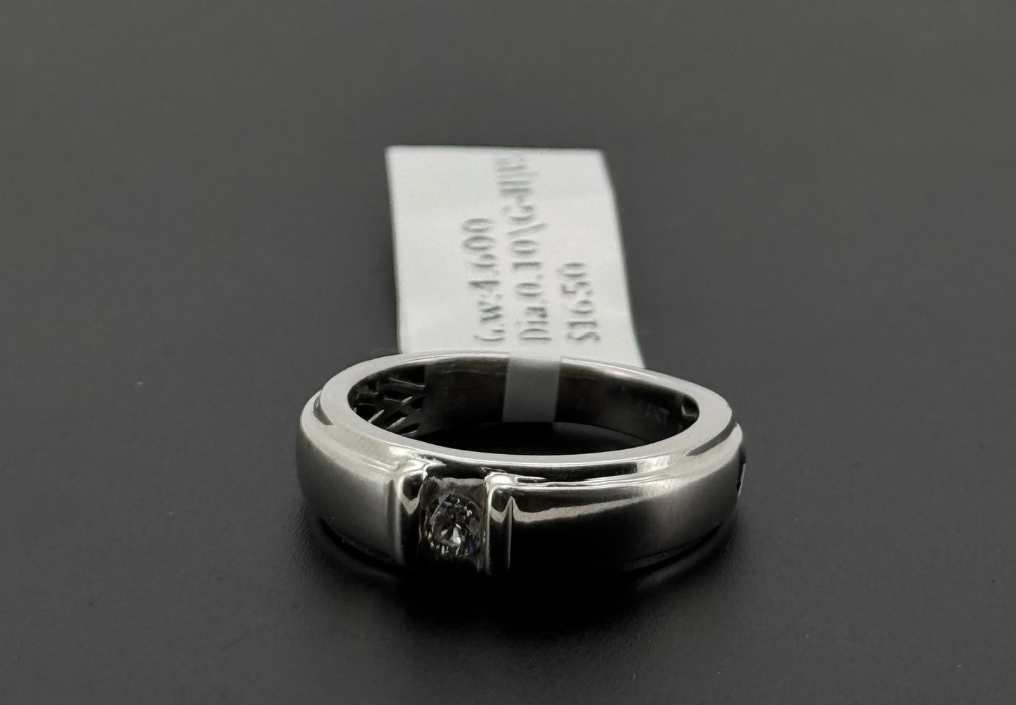 Natural Diamond Men Band DR458