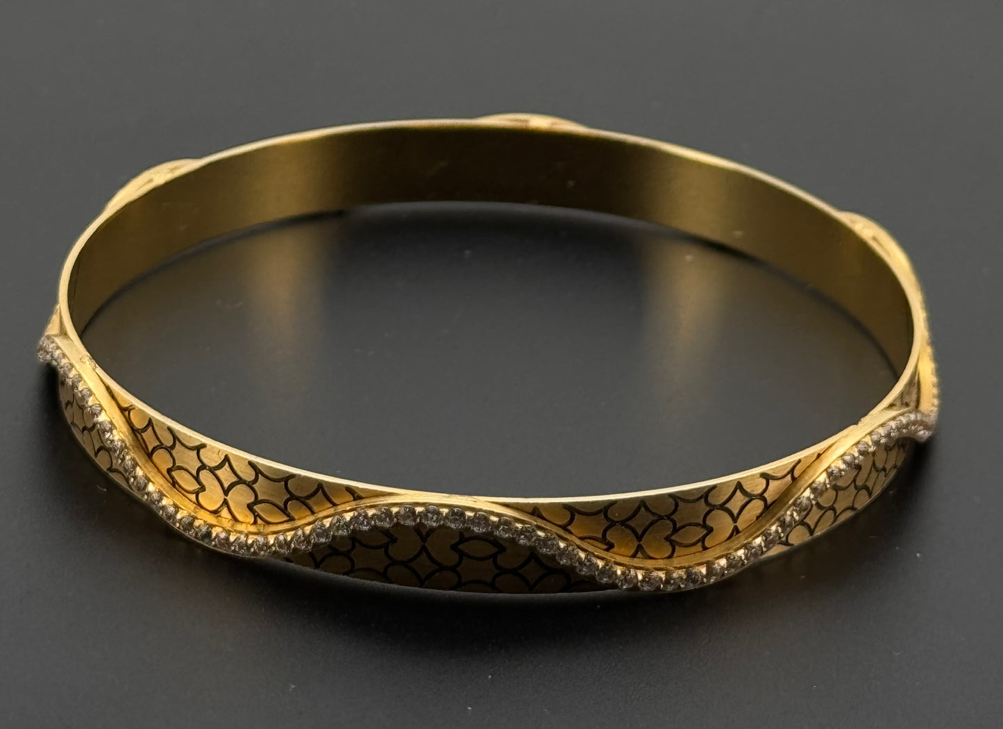 22k Solid Gold Equisite Two Tone Bangles BG50