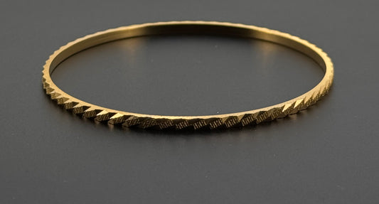 22k Solid Gold Equisite Bangles BG88
